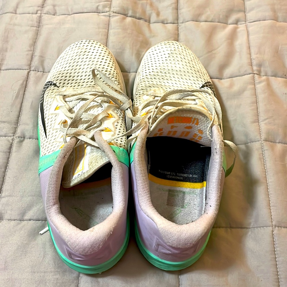 Nike Women’s Lifters